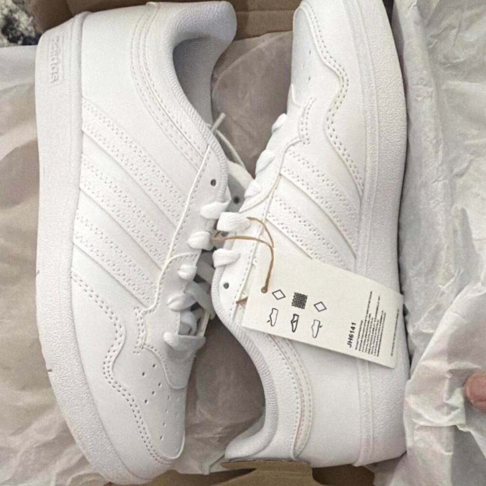 Adidas white hoops 40 trainers